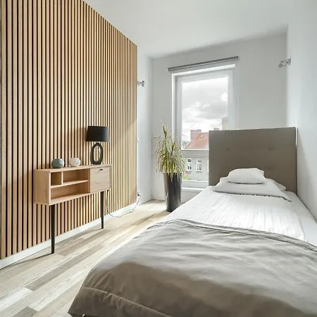 Apartment Park By Platinum