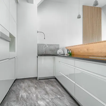 Park By Platinum Apartamento