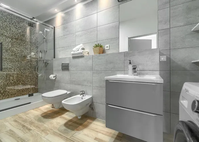 Park By Platinum Apartman *